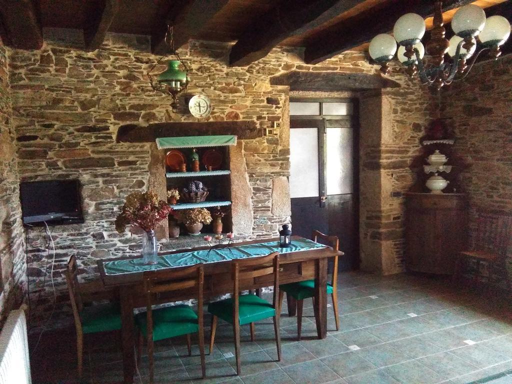 Penzion Casa Grande De Anllo Sistallo Exteriér fotografie